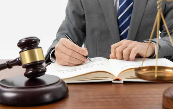 Die zentrale Rolle des Rechtsanwalts bei professioneller Rechtsberatung